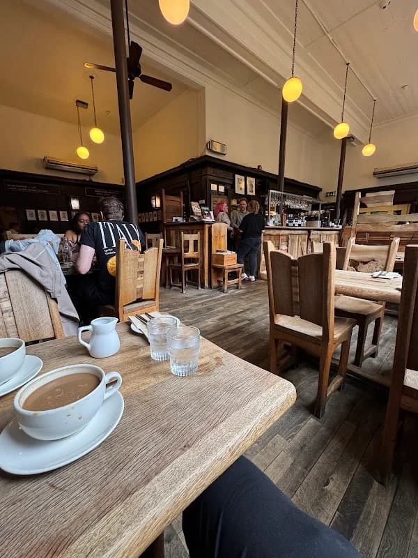 Cafe Gandolfi - Thumbnail 4