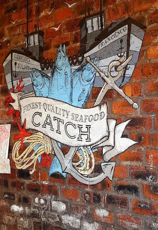 CATCH Fish & Chips - Netherlee - Thumbnail 6