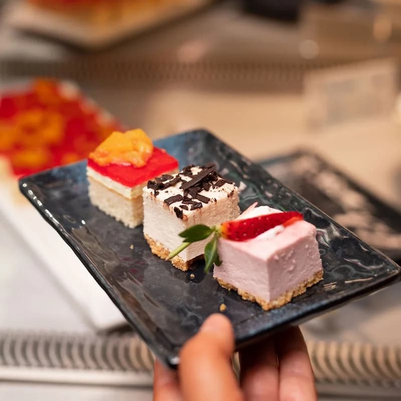 COSMO All You Can Eat World Buffet | St Enoch, Glasgow - Thumbnail 2