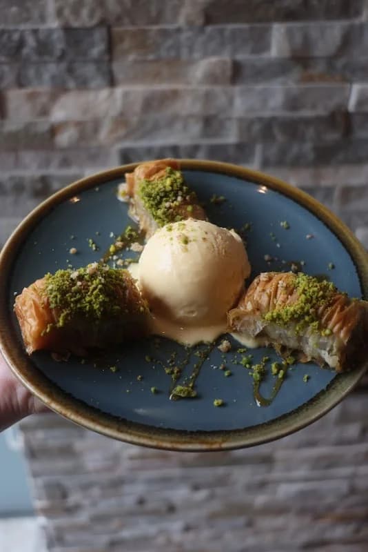 Eda Restaurant - Thumbnail 8