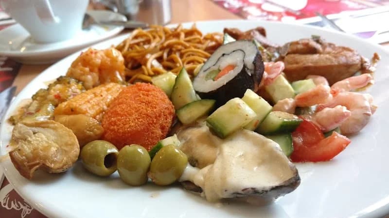Hot World Cuisine Glasgow - Thumbnail 2