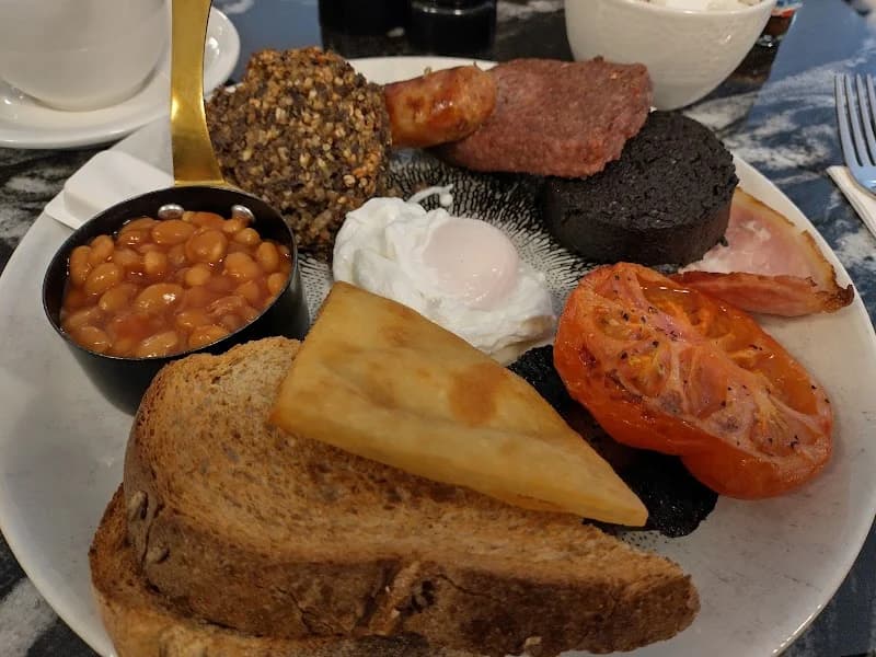 Hugh's Restaurant - Thumbnail 3