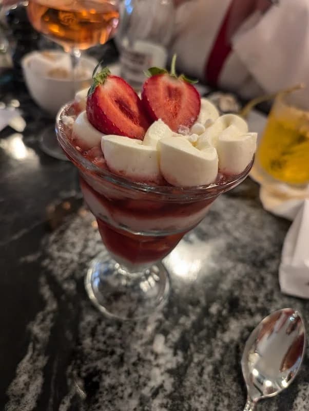 Hugh's Restaurant - Thumbnail 8