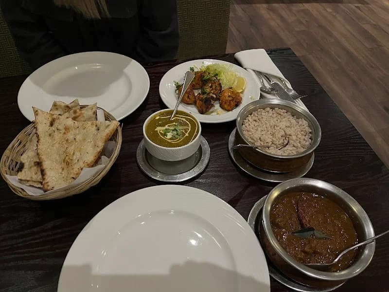 Madha - North & South Indian Kitchen - Thumbnail 10