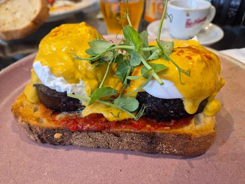 Rose & Grants Cafe - Thumbnail 8