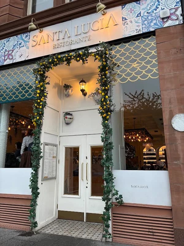 Santa Lucia Merchant City Glasgow - Thumbnail 5