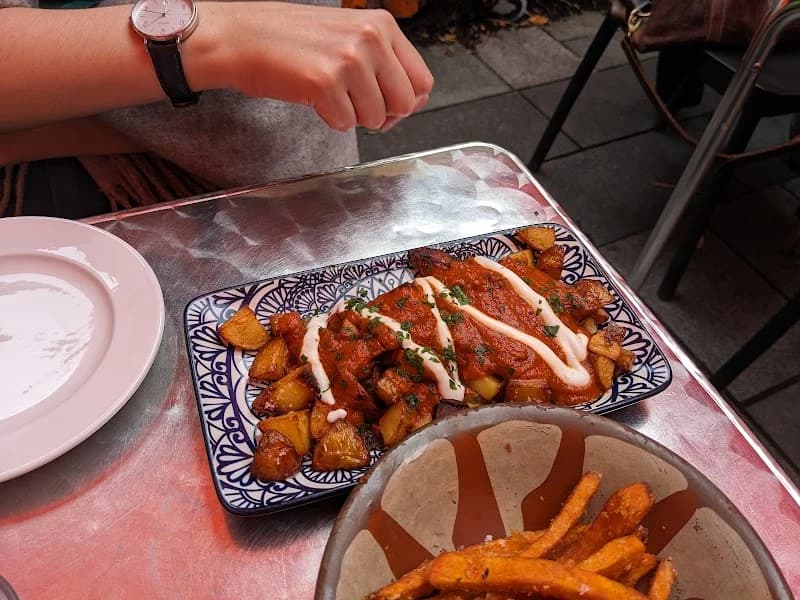 Small Plates (Ugly Mates) - Thumbnail 7