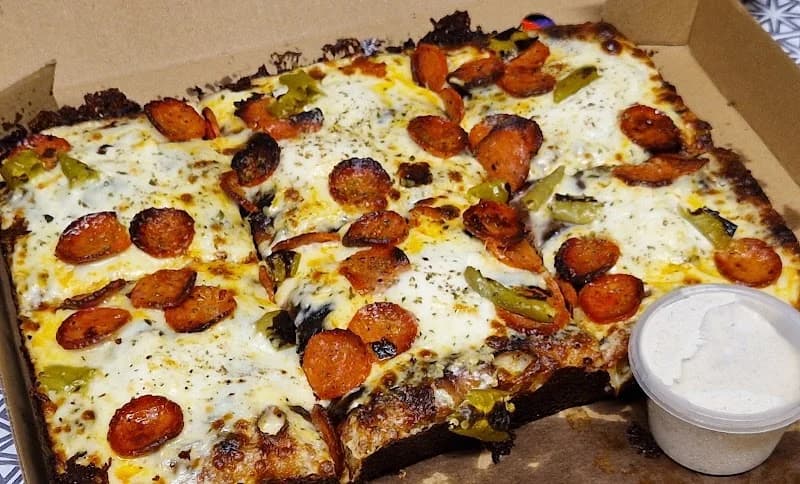 Sub Rosa Pizza - Thumbnail 5