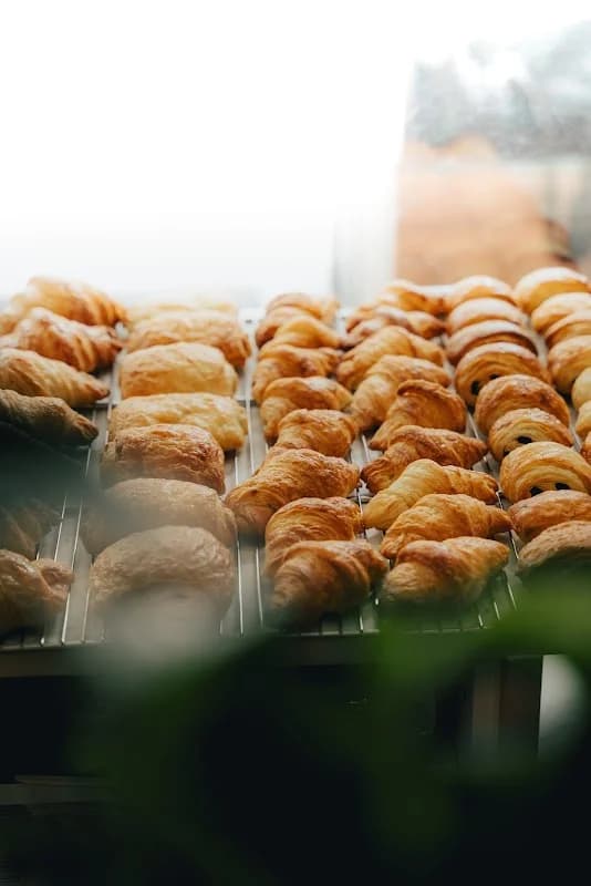 TheDorkyFrench vegan bakery - Thumbnail 2