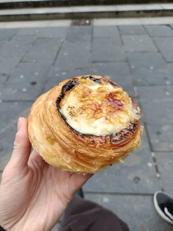 TheDorkyFrench vegan bakery - Thumbnail 4