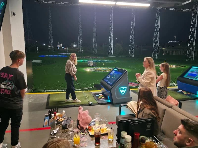 Topgolf Glasgow - Thumbnail 3