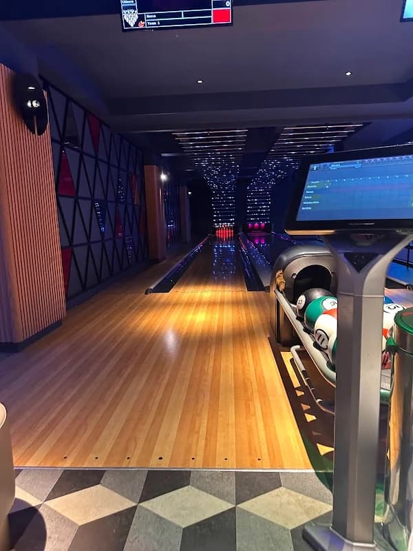 VEGA Restaurant & Bowling Glasgow - Thumbnail 8