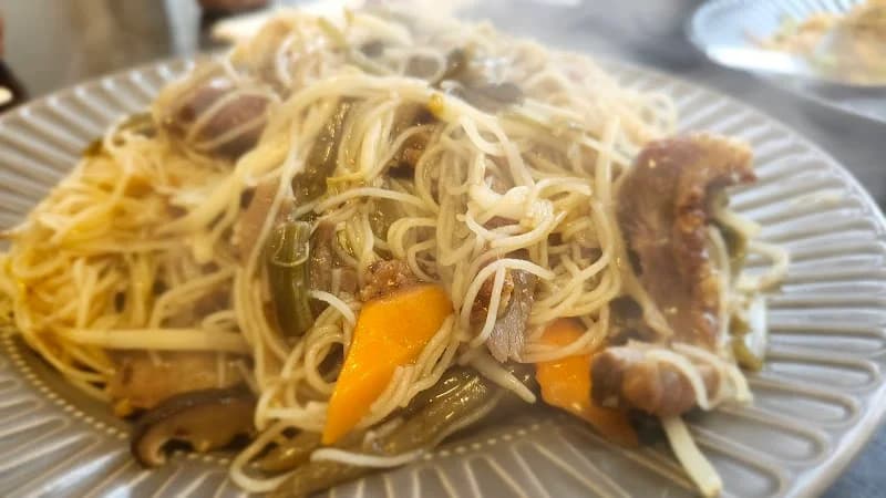 Yummy Chinese Takeaway Giffnock - Thumbnail 5