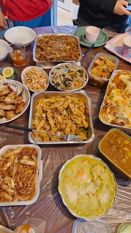 Yummy Chinese Takeaway Giffnock - Thumbnail 6