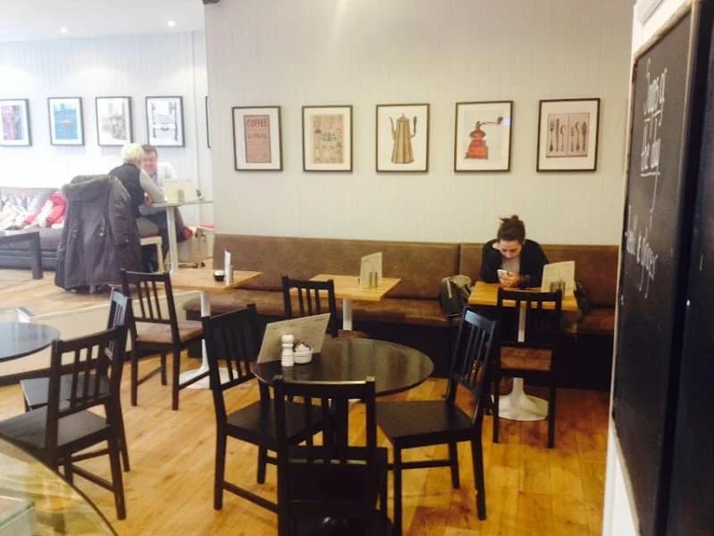 Rose & Grants Cafe - Photo 1